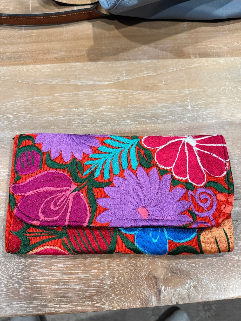Embroidered Floral Clutch Wallet - Multicolor